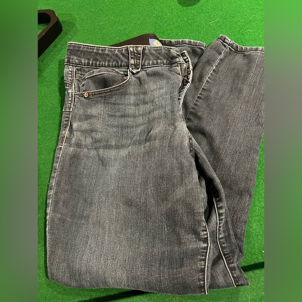 Democracy jeans